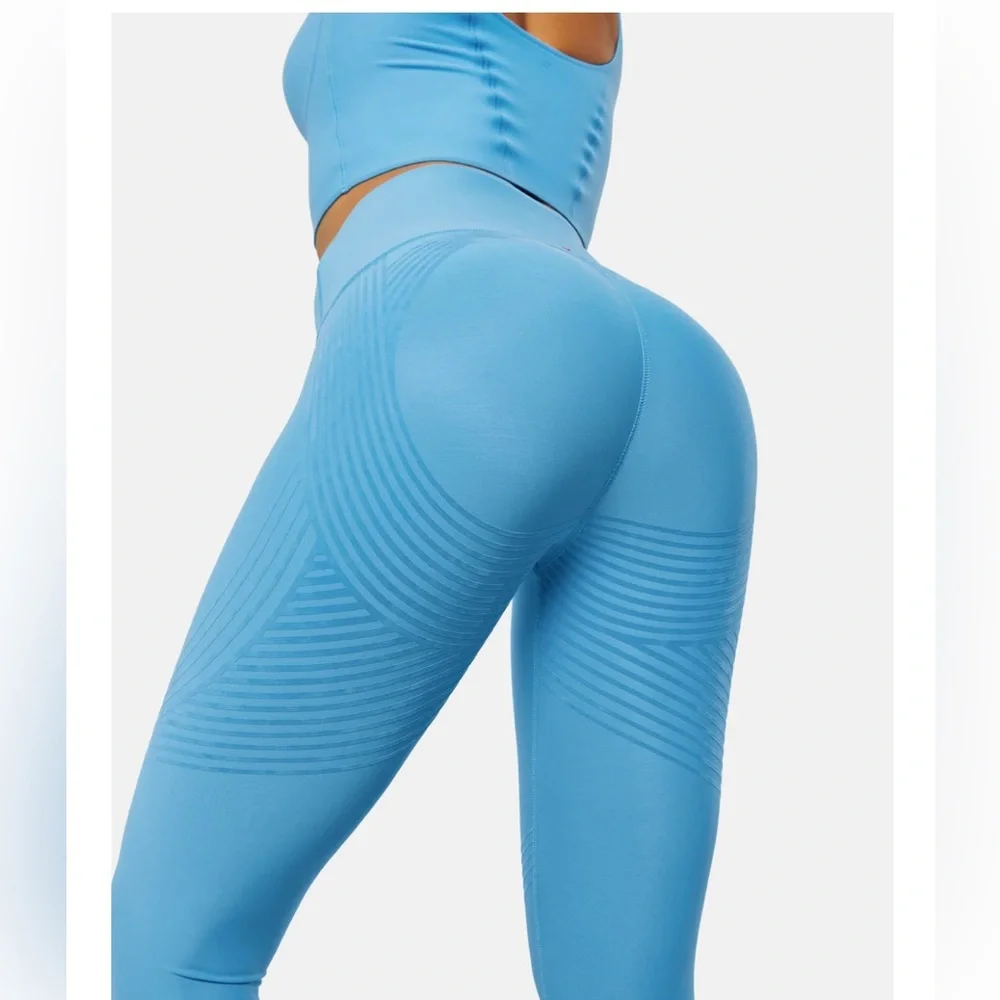 COPY - FANKA Full-Length Legging - Picture 3 of 5